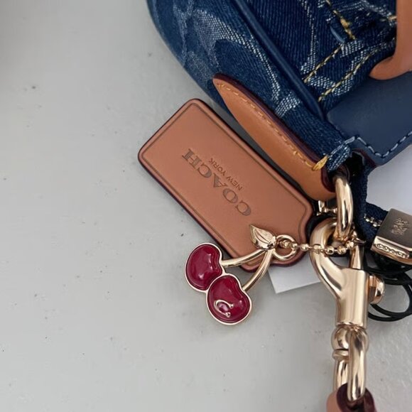 Coach Ashton Baguette Bag In Signature Canvas Denim/Brown CY700 - Picture 9 of 10